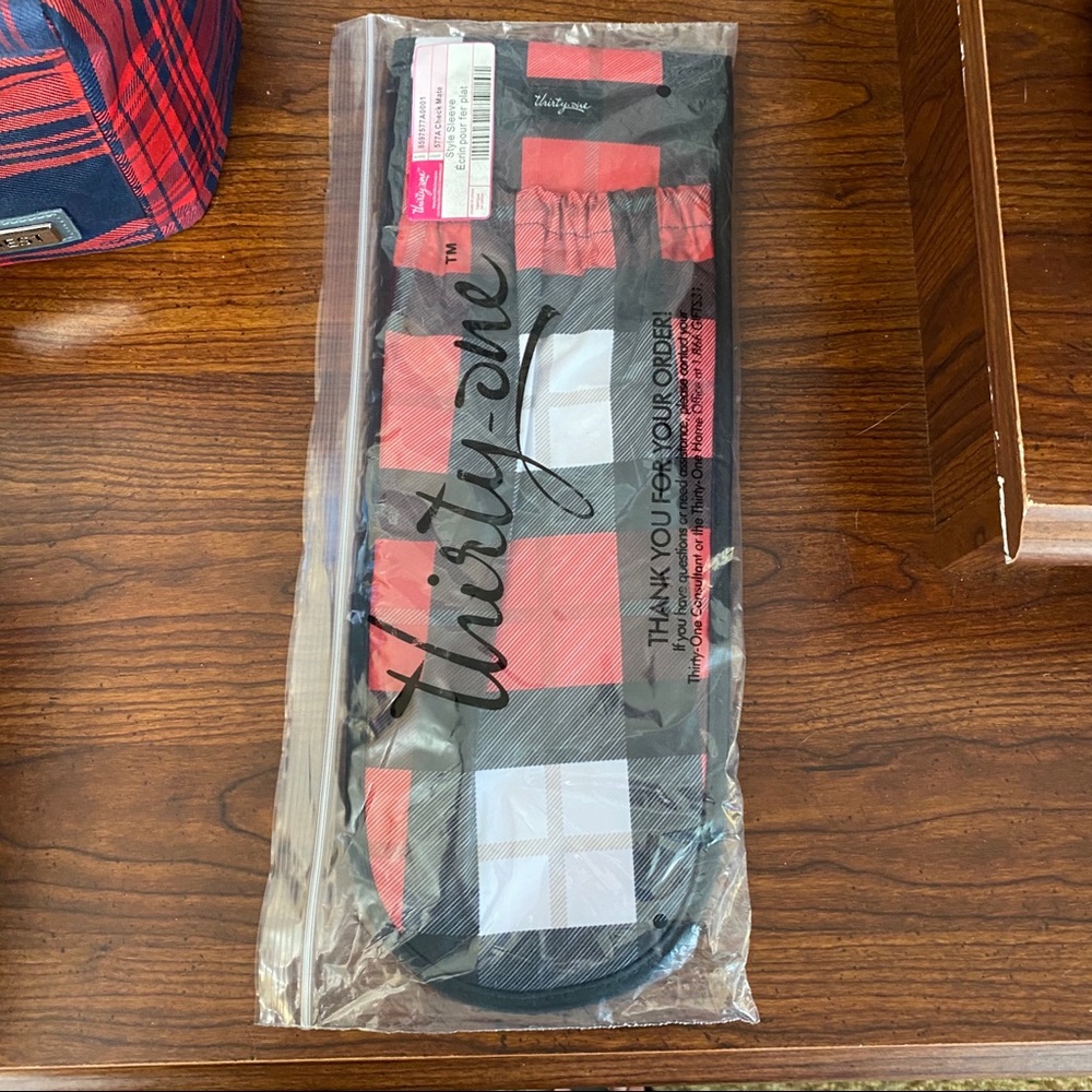Thirty-One style sleeve